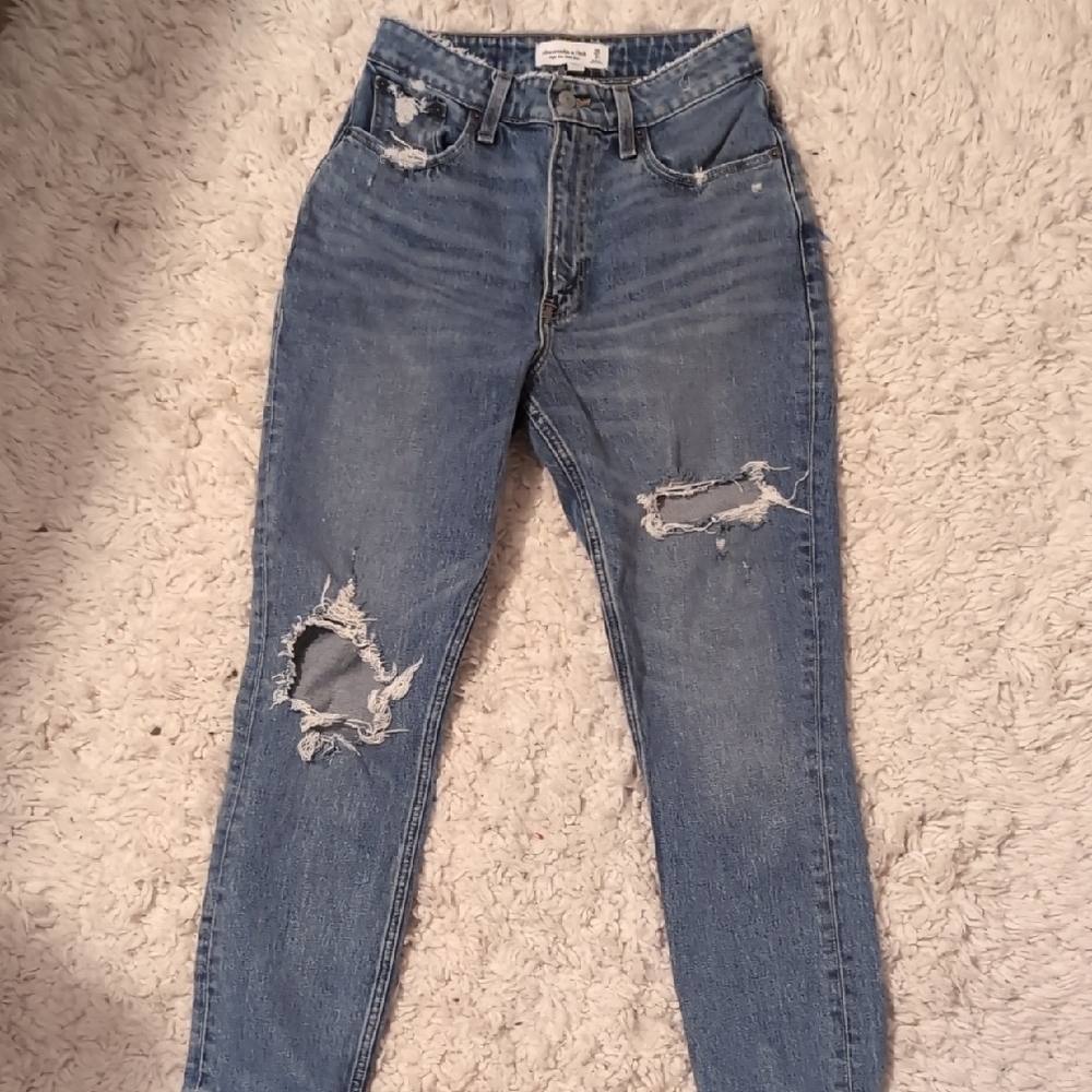 Abercrombie Curve Love High Rise Mom Jeans
